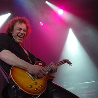 Vengeance gitarist Jan Somers overleden